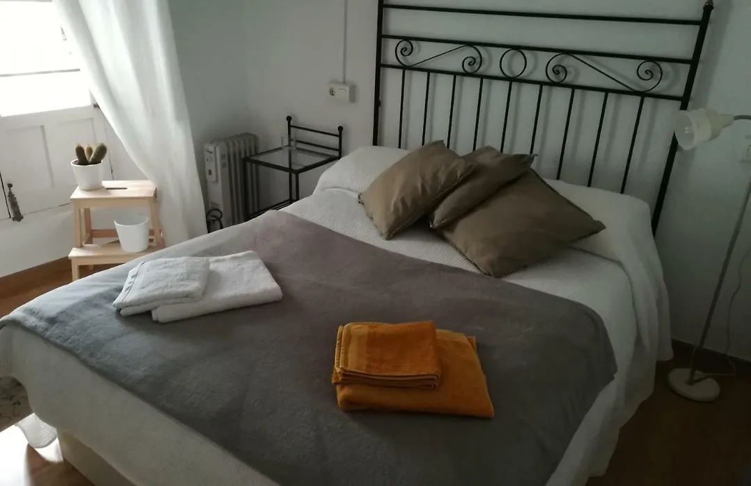 Nice Apartment In The Center Of Granada-1